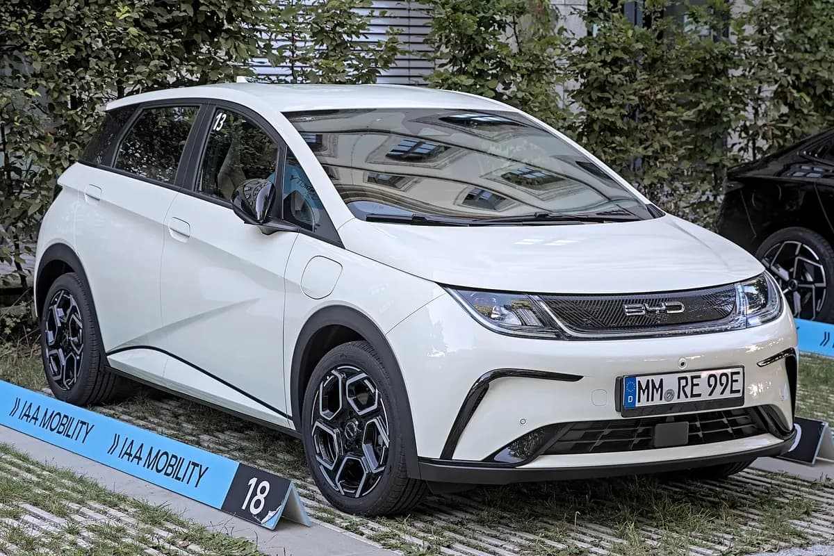 BYD Dolphin (hatch médio, elétrico): peças de reposição